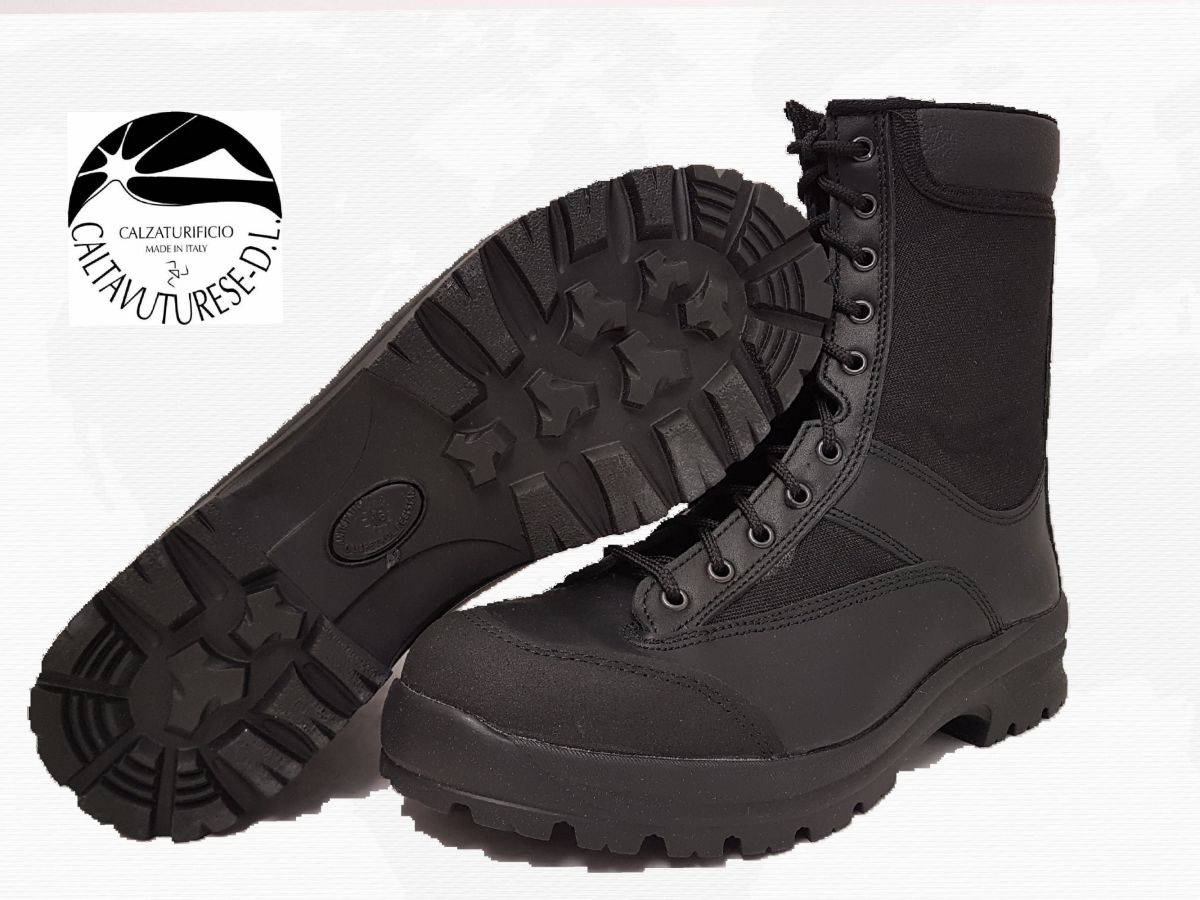 stivaletto militare